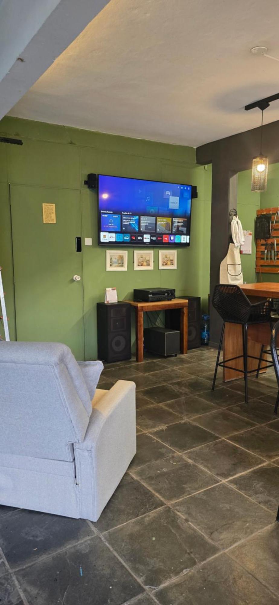 Casa Proximo Ao Centro Agradavel E Inteligente Βίλα Poços de Caldas Εξωτερικό φωτογραφία